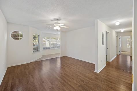 188 Midland Parkway Summerville SC 29485