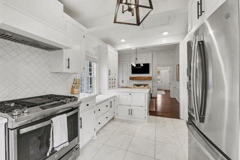 216 W Carolina Avenue Summerville SC 29483