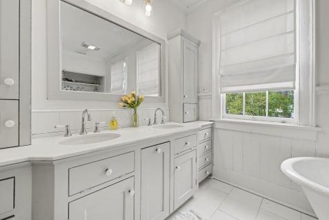 216 W Carolina Avenue Summerville SC 29483