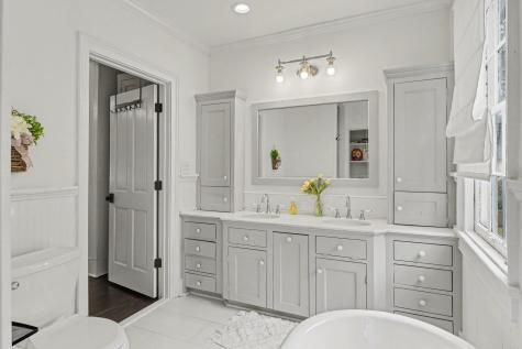 216 W Carolina Avenue Summerville SC 29483