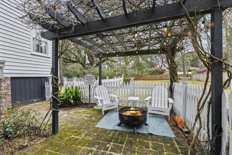 216 W Carolina Avenue Summerville SC 29483