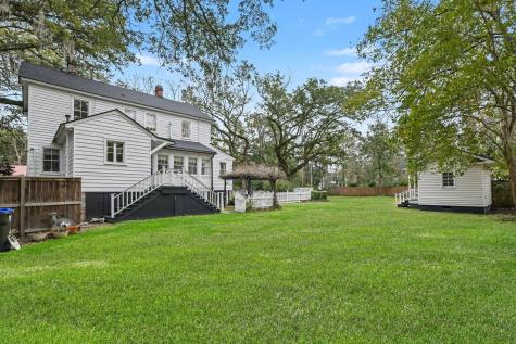 216 W Carolina Avenue Summerville SC 29483