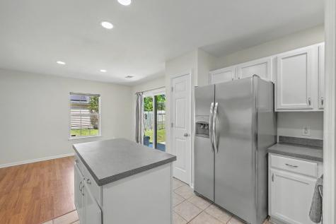 2466 Calamari Court North Charleston SC 29406