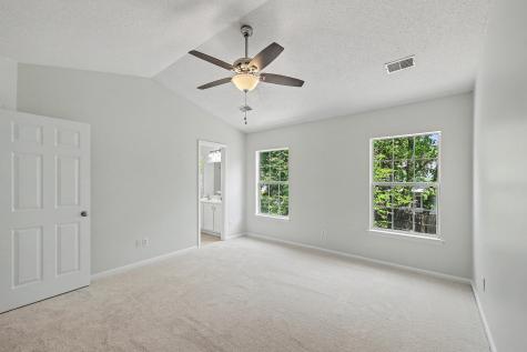 2466 Calamari Court North Charleston SC 29406