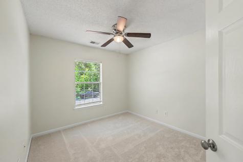 2466 Calamari Court North Charleston SC 29406