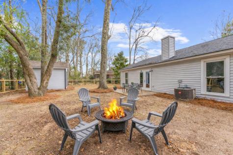 1690 Nantahala Boulevard Mount Pleasant SC 29464
