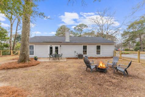 1690 Nantahala Boulevard Mount Pleasant SC 29464