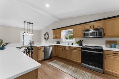 1690 Nantahala Boulevard Mount Pleasant SC 29464