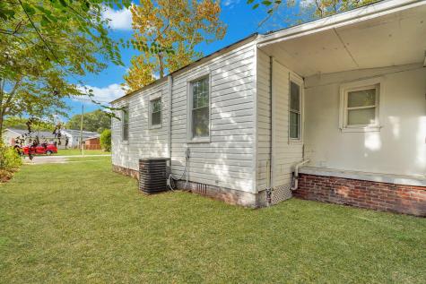 2665 Oregon Avenue North Charleston SC 29405