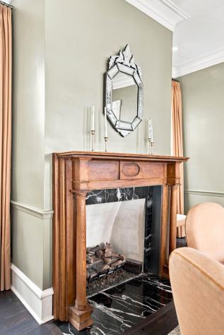 21 Lamboll Street Charleston SC 29401
