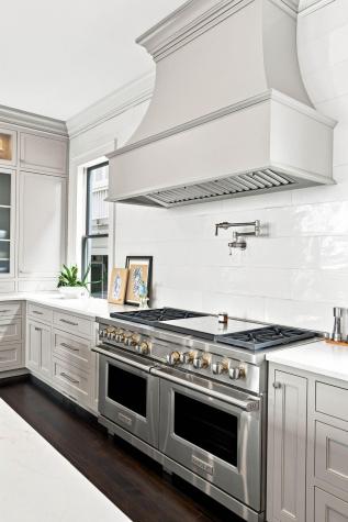 21 Lamboll Street Charleston SC 29401