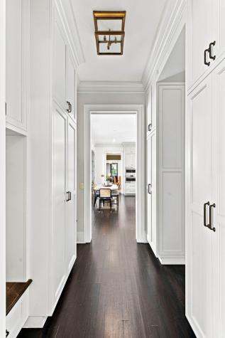 21 Lamboll Street Charleston SC 29401