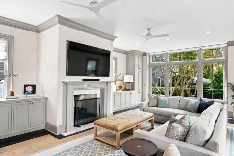 21 Lamboll Street Charleston SC 29401