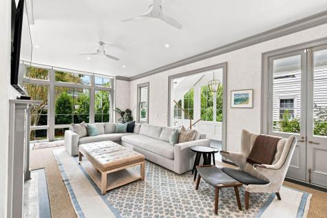 21 Lamboll Street Charleston SC 29401