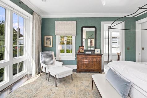 21 Lamboll Street Charleston SC 29401