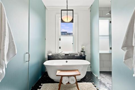 21 Lamboll Street Charleston SC 29401