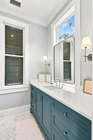 21 Lamboll Street Charleston SC 29401