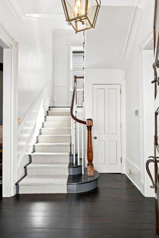 21 Lamboll Street Charleston SC 29401