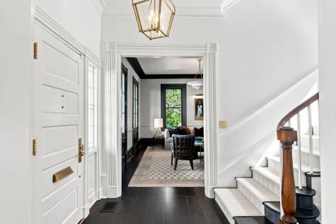 21 Lamboll Street Charleston SC 29401