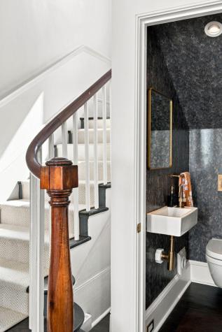 21 Lamboll Street Charleston SC 29401
