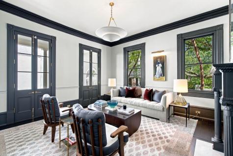 21 Lamboll Street Charleston SC 29401
