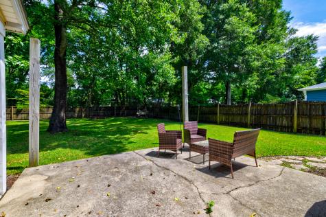42 Woodleaf Court Charleston SC 29407