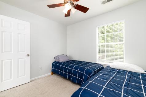 42 Woodleaf Court Charleston SC 29407