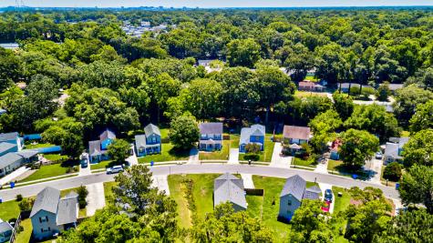 42 Woodleaf Court Charleston SC 29407