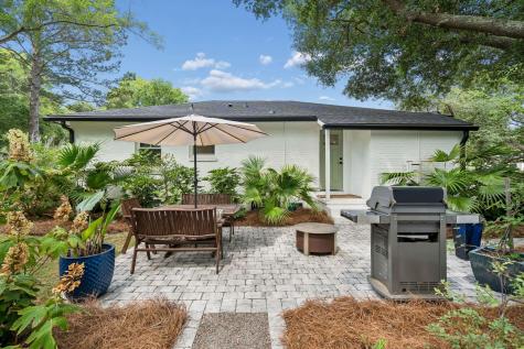 4 Ellen Avenue Mount Pleasant SC 29464