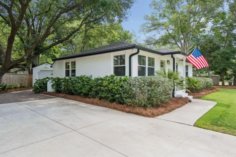 4 Ellen Avenue Mount Pleasant SC 29464