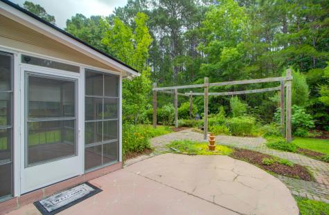 222 Cameron Street Summerville SC 29486
