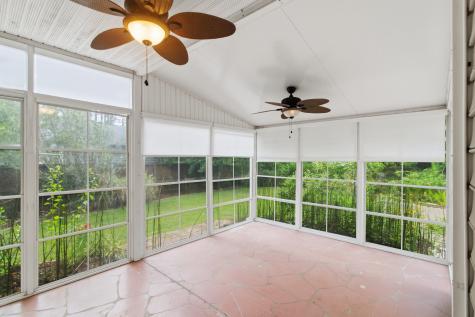 222 Cameron Street Summerville SC 29486