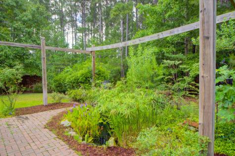 222 Cameron Street Summerville SC 29486