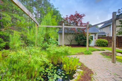 222 Cameron Street Summerville SC 29486