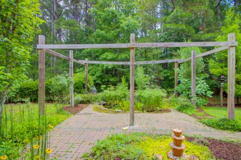 222 Cameron Street Summerville SC 29486