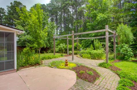 222 Cameron Street Summerville SC 29486