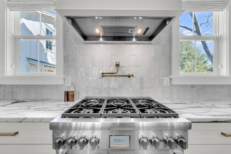 546 Center Street Mount Pleasant SC 29464