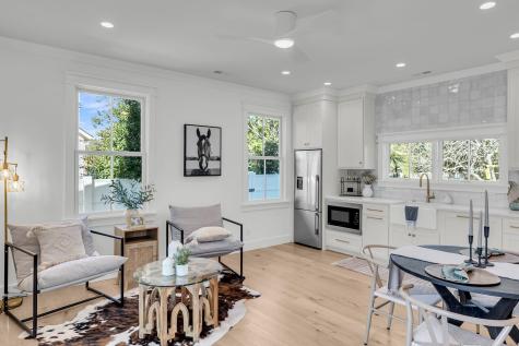 546 Center Street Mount Pleasant SC 29464
