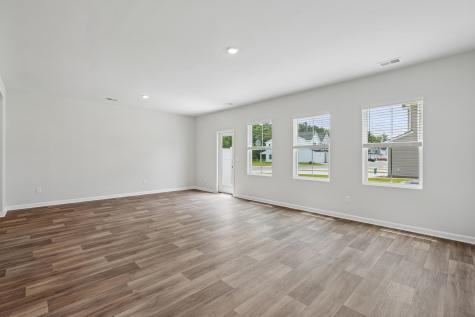 165 Green Thistle Way Summerville SC 29483