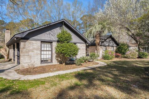23 S Basilica Avenue Hanahan SC 29410
