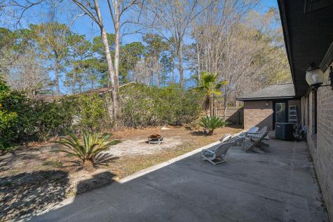 23 S Basilica Avenue Hanahan SC 29410
