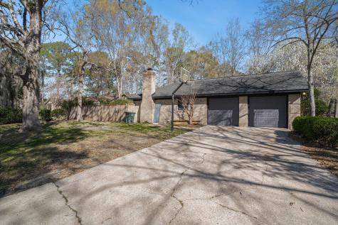 23 S Basilica Avenue Hanahan SC 29410