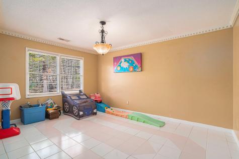 23 S Basilica Avenue Hanahan SC 29410