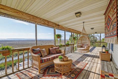 1538 Periwinkle Drive Mount Pleasant SC 29466