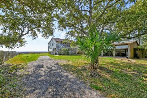 1538 Periwinkle Drive Mount Pleasant SC 29466