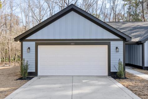 1011 Golf Course Parkway Moncks Corner SC 29461