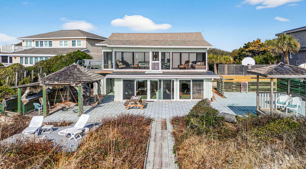472 Myrtle Avenue Pawleys Island SC 29585