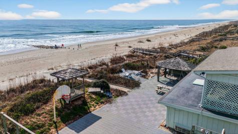 472 Myrtle Avenue Pawleys Island SC 29585