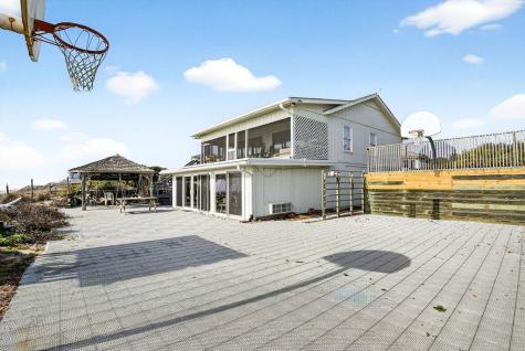 472 Myrtle Avenue Pawleys Island SC 29585