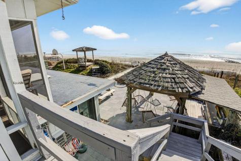 472 Myrtle Avenue Pawleys Island SC 29585